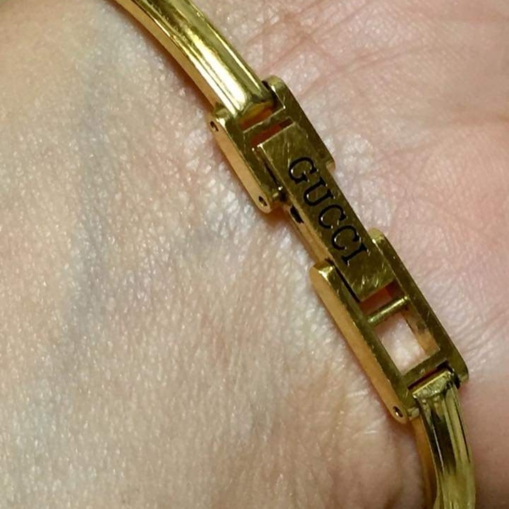 Auth. Gucci Watch 12 Bezzel GHW - Picture 8 of 8